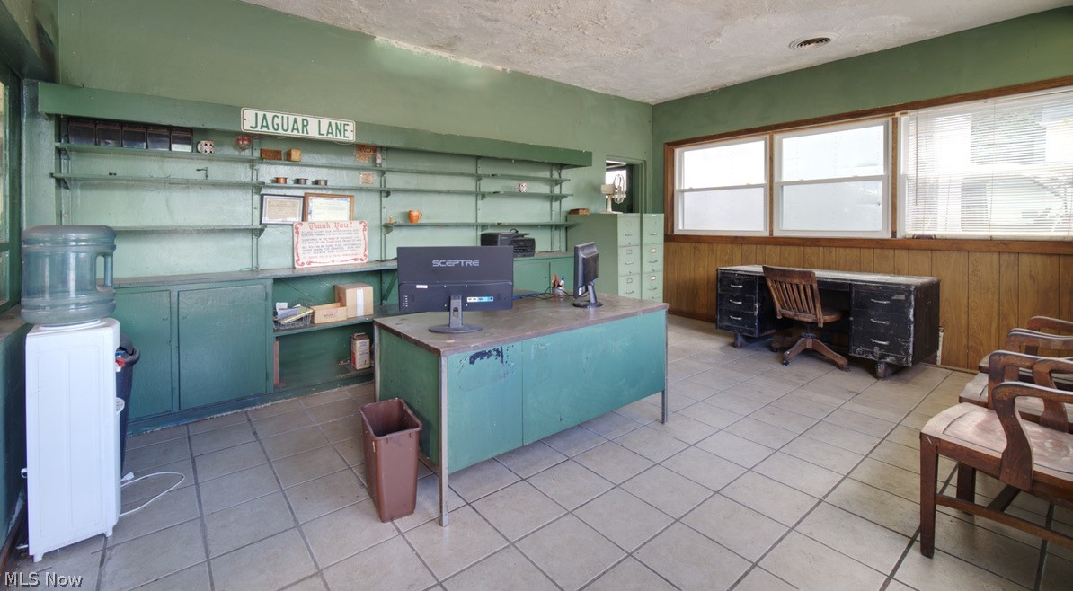 Hillcrest Park - Commercial Sale