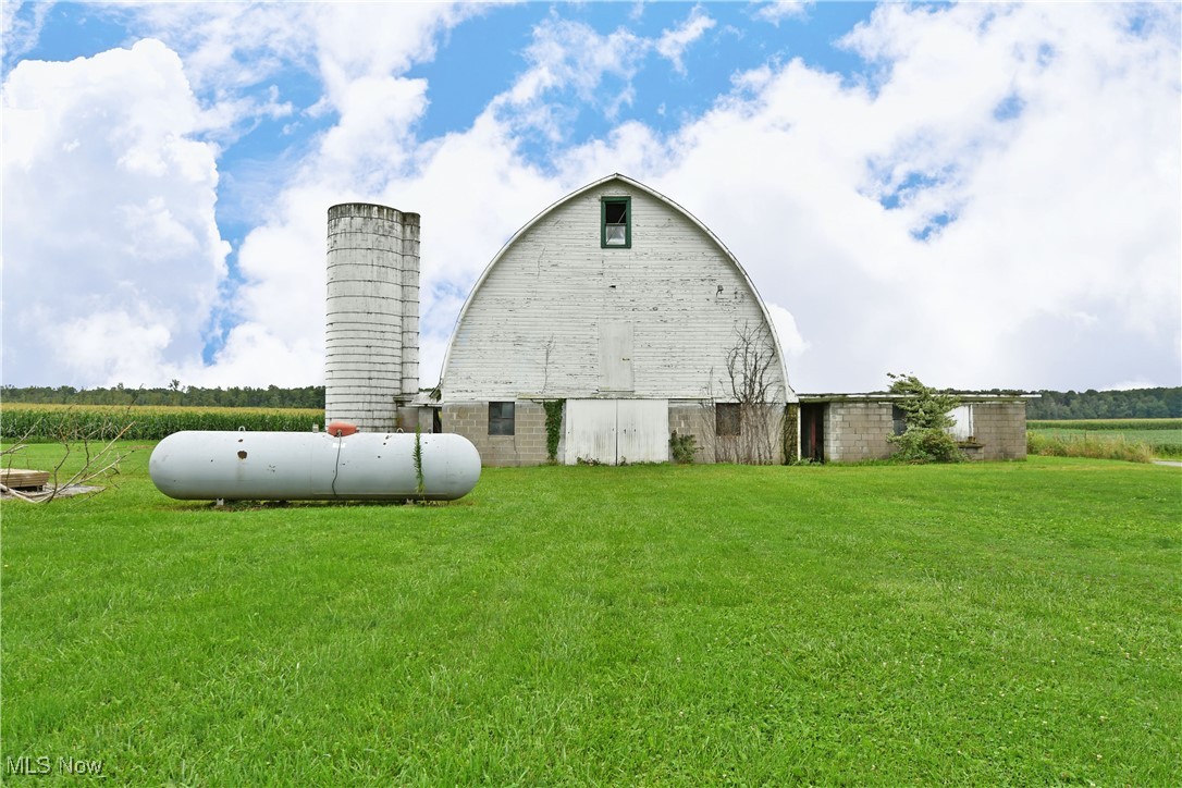 9960 Ridge, Farmdale, Ohio image 47