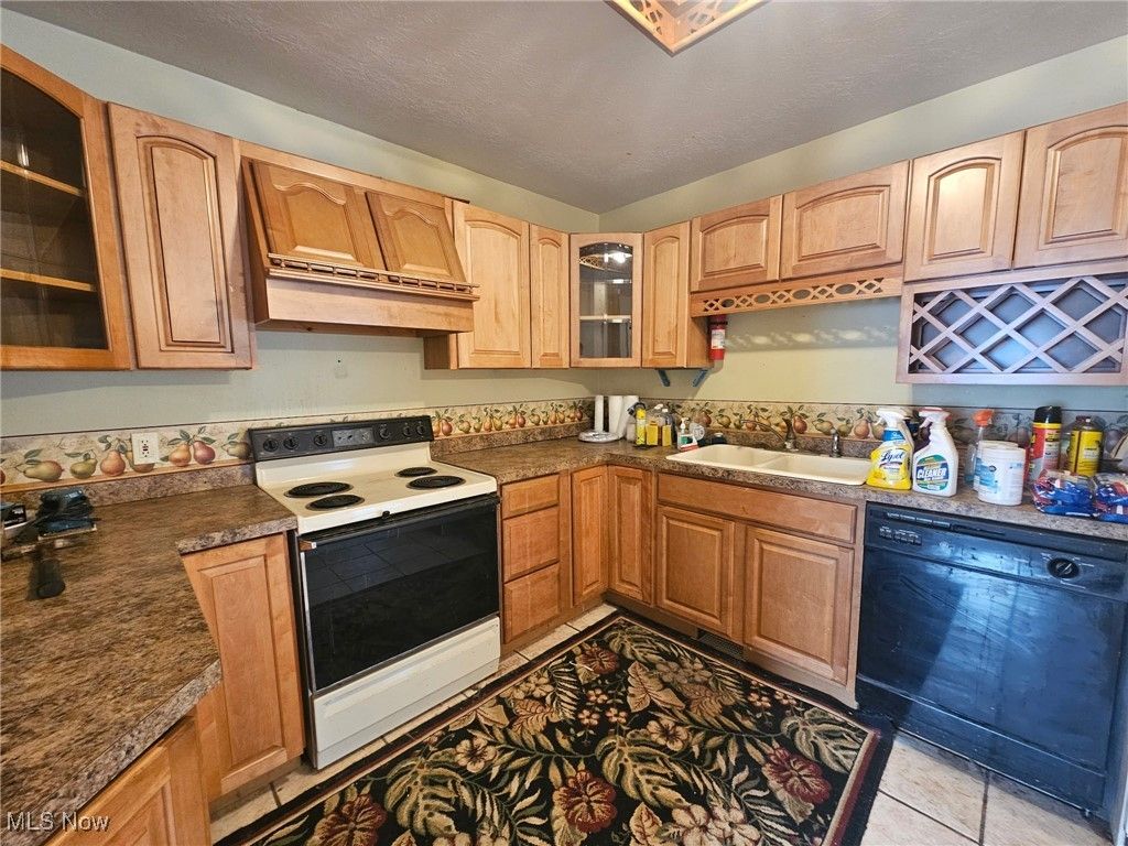 Photo of 10060 Hazelton Road, Streetsboro, OH 44241 (MLS # 5183543)