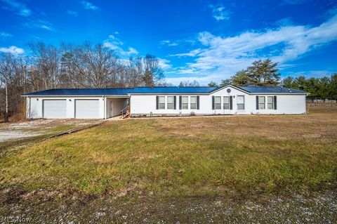 Homes For Sale - 80 Sugar Lane<br/> Mineral Wells, WV 26150