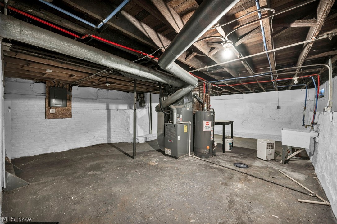 Sargent & Dixons Re - Residential