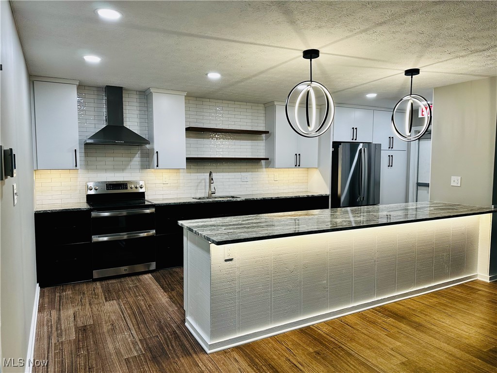 Meadowood - Residential