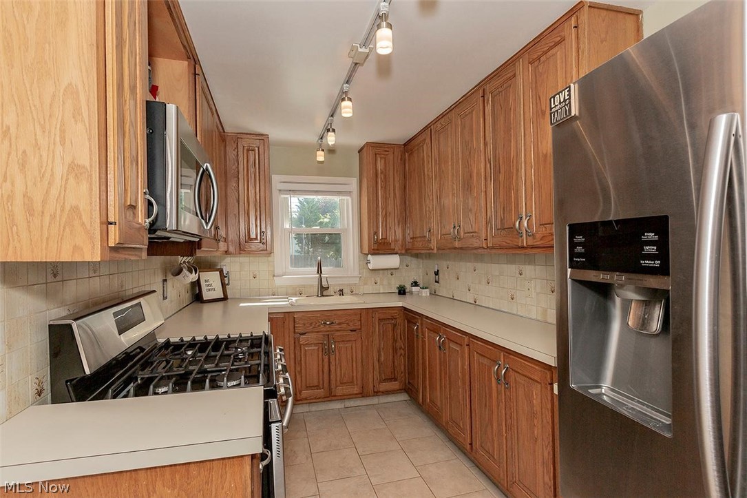 Eastwood Mayfield Heights - Residential