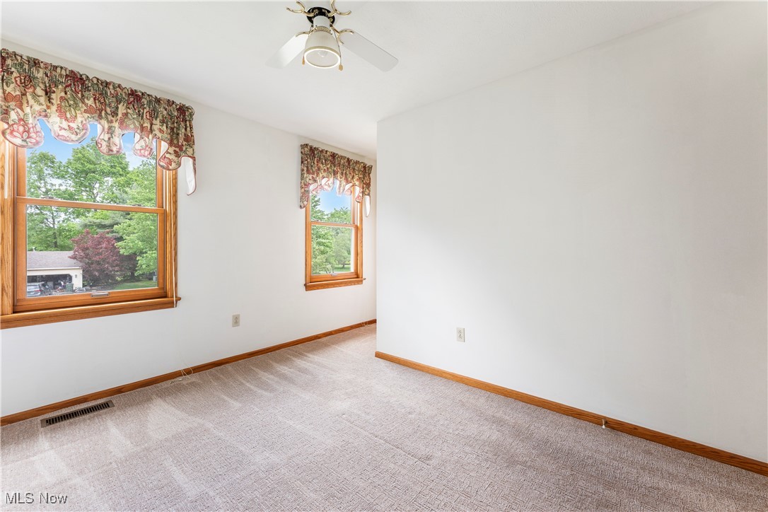 9852 Hocking Street, Massillon, Ohio image 19