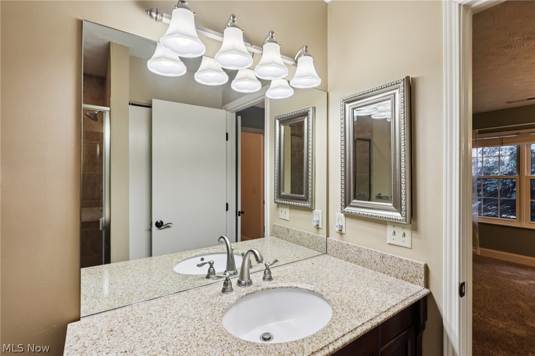 Villas At Presidents Row - Residential