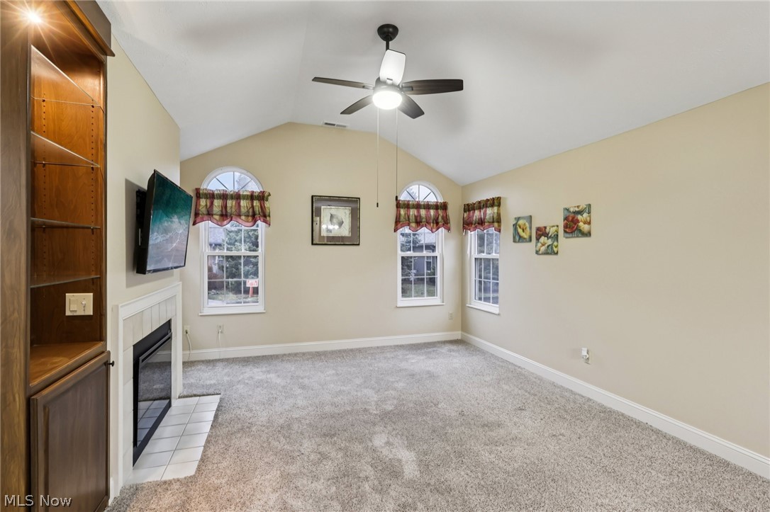 Villas At Presidents Row - Residential