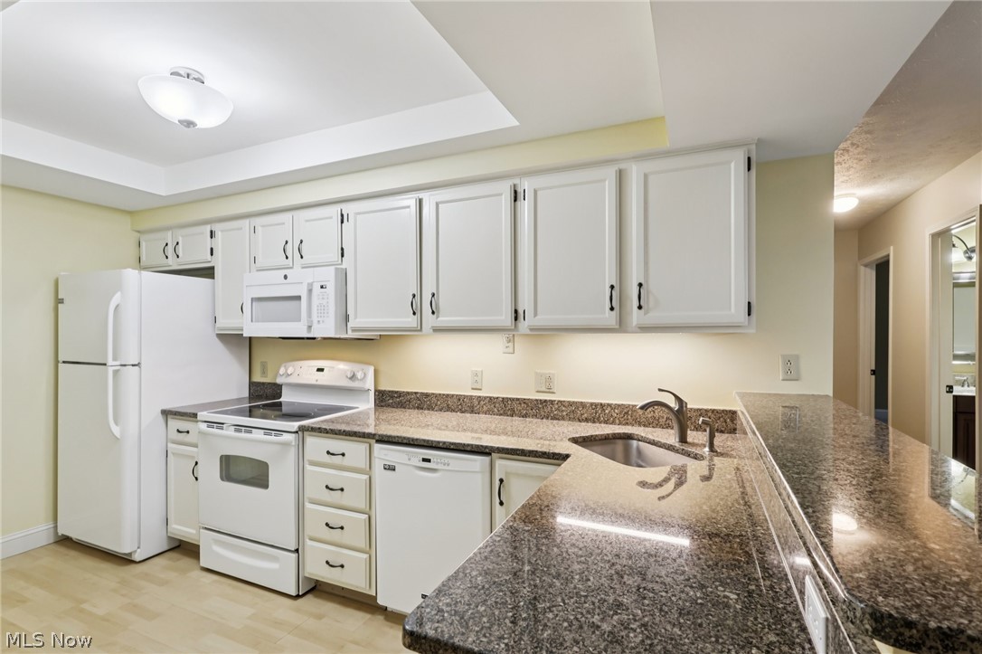 Villas At Presidents Row - Residential