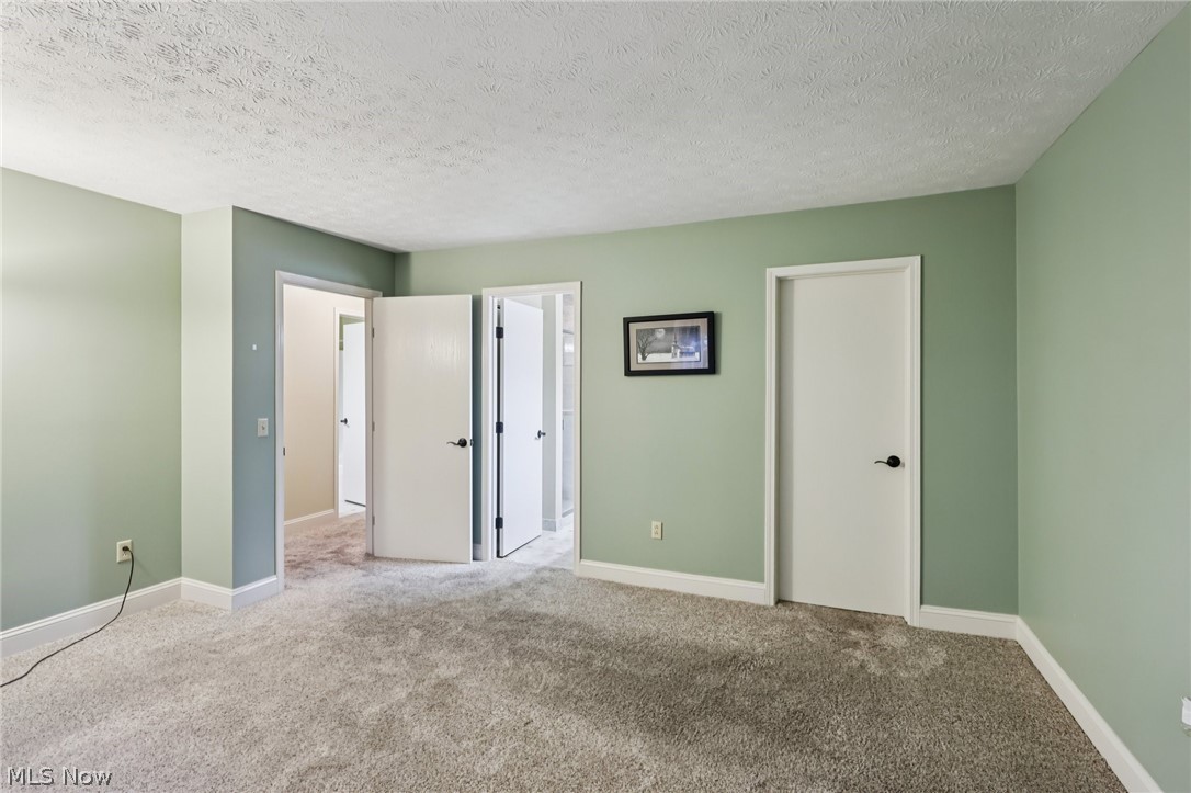 Villas At Presidents Row - Residential