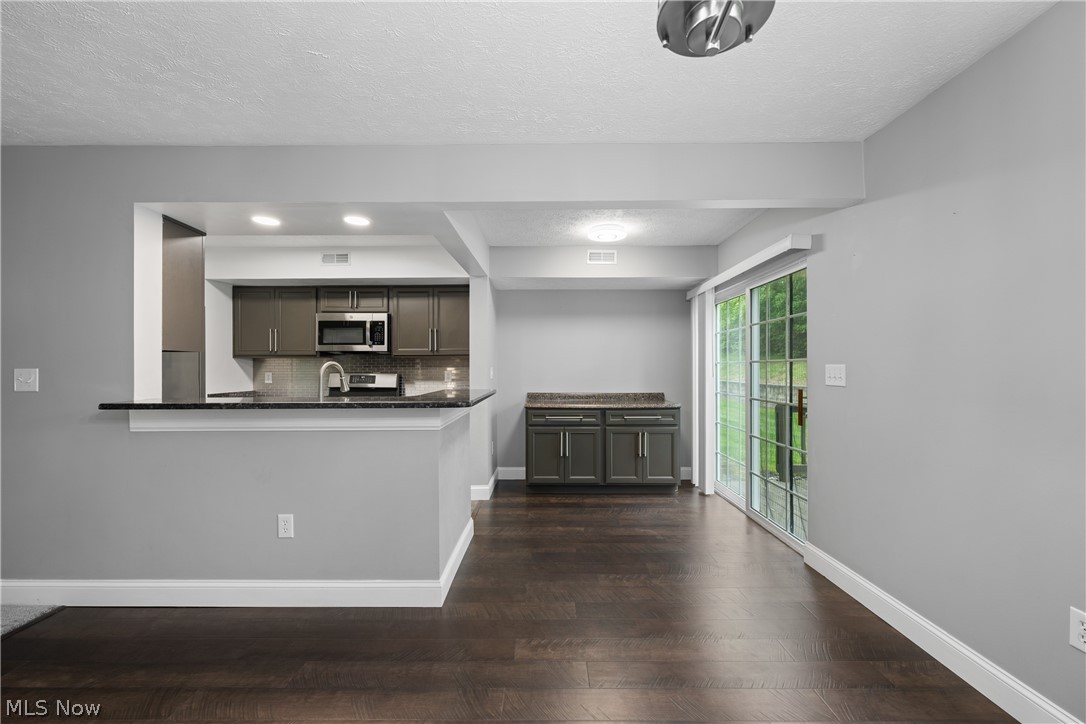 Springhill Reserve Ph I - Residential