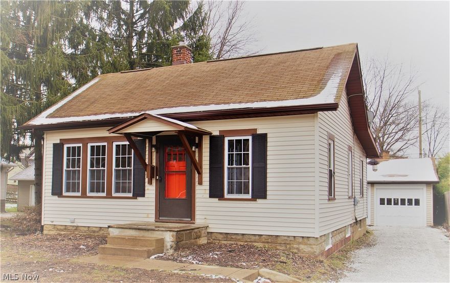 From the moment you step in to this completely remodeled, 3 bedroom home, you will be impressed with the quality and attention to detail. Laminate floors throughout the entire first floor, new appliances, new kitchen and bathroom. For extra space the basement has been partially finished and has brand new carpeting. First floor laundry access available. Step out the back door on to your perfectly sized grilling deck, with easy access to an over-sized 3 car garage. 
This home offers affordability and easy living.