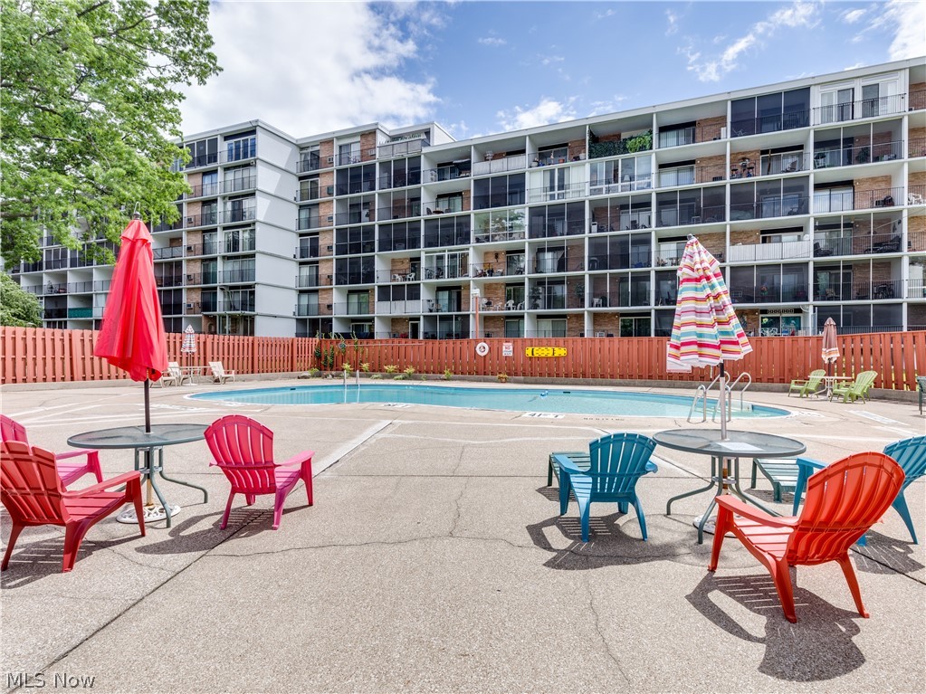 Seven Stories East Condo - Residential