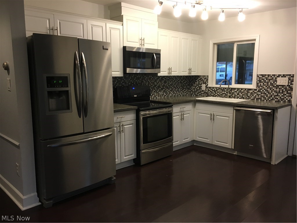 West Portage Path - Residential Lease