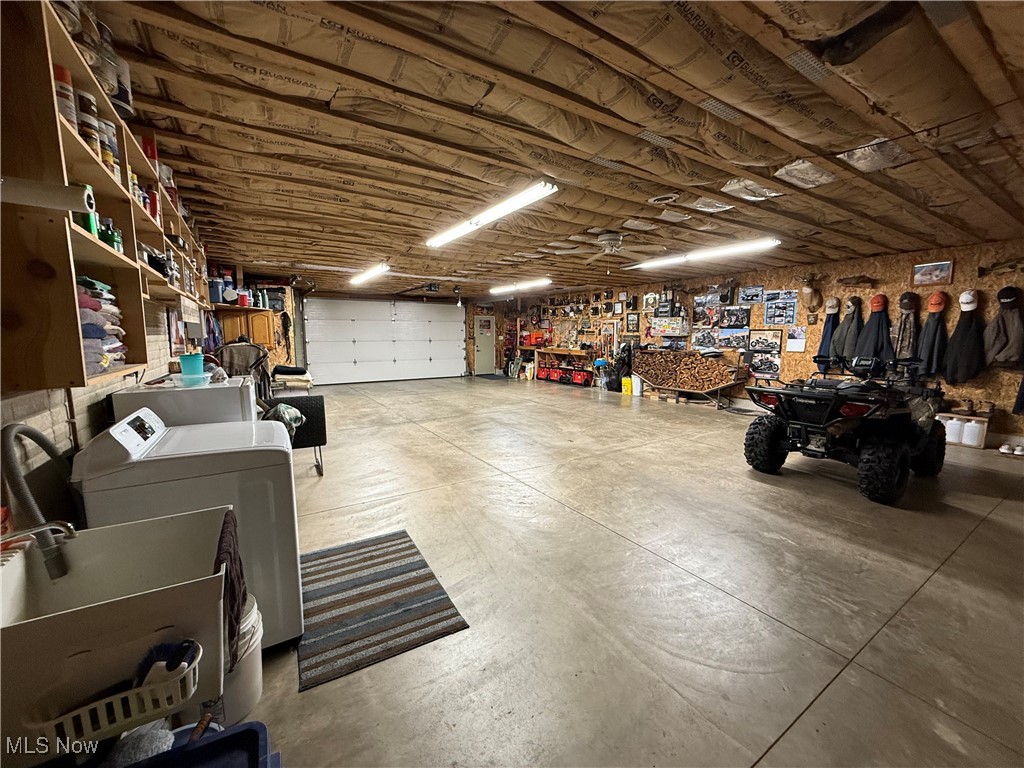 2425 W Buckhorn Drive, Millersburg, Ohio image 43