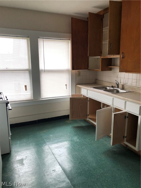 Stclon - Residential Income