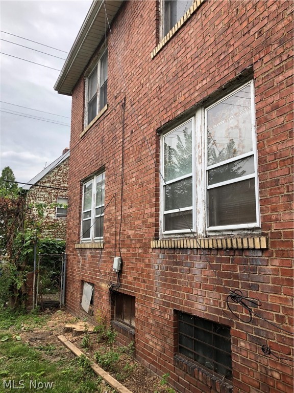 Stclon - Residential Income