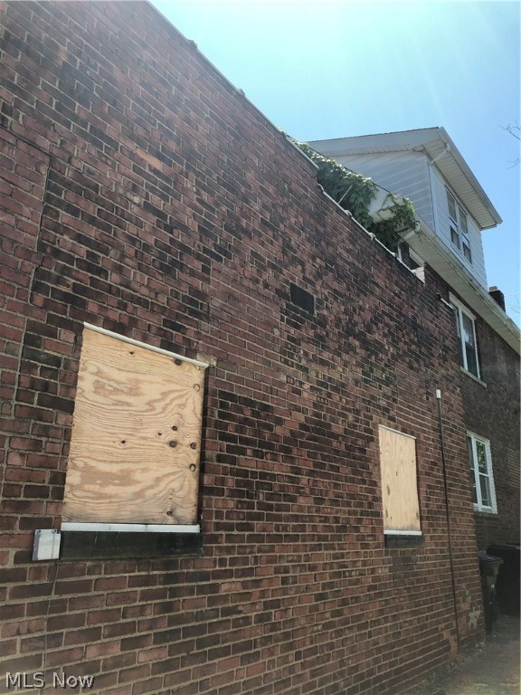 Stclon - Residential Income