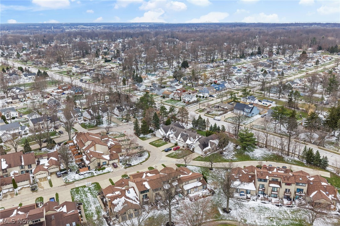 The Greens Of North Bay Condo - Residential