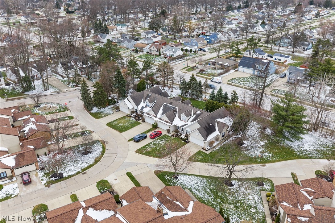 The Greens Of North Bay Condo - Residential