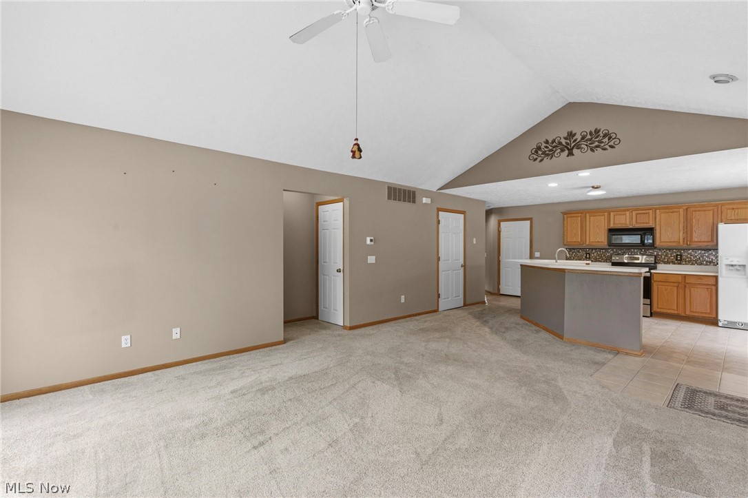 The Greens Of North Bay Condo - Residential