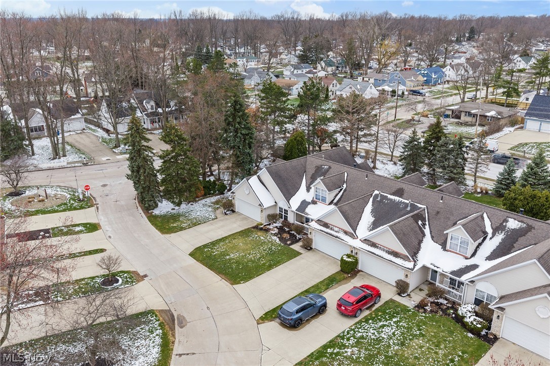 The Greens Of North Bay Condo - Residential