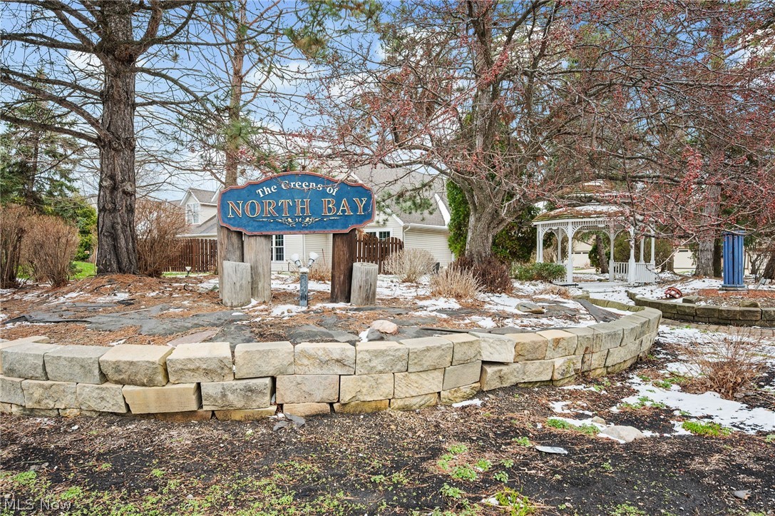 The Greens Of North Bay Condo - Residential