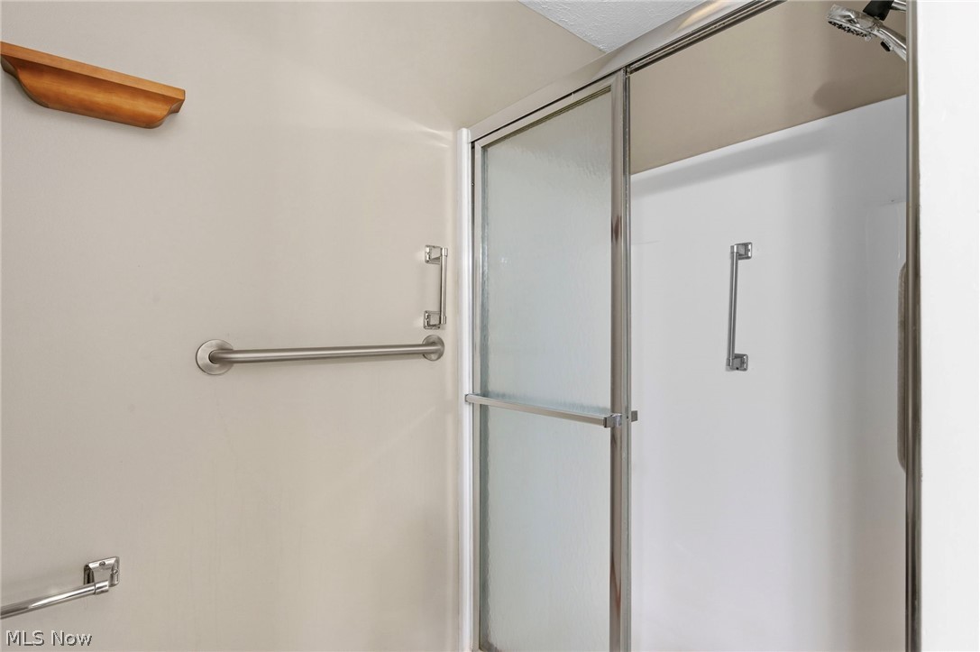 The Greens Of North Bay Condo - Residential