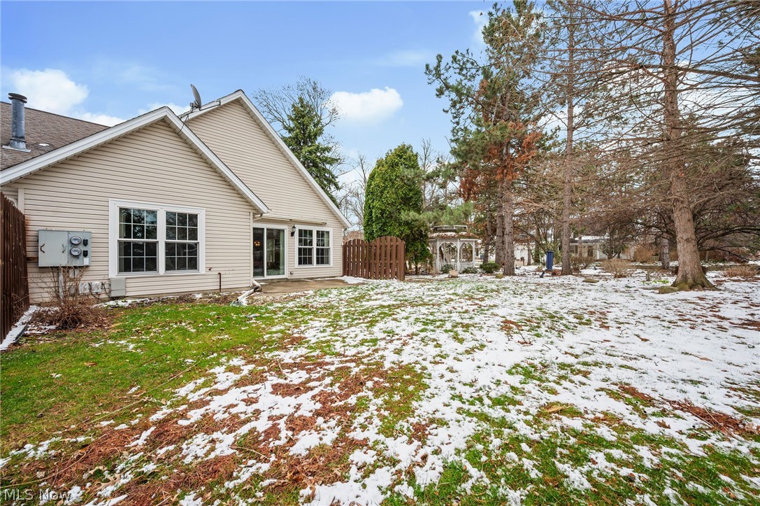The Greens Of North Bay Condo - Residential