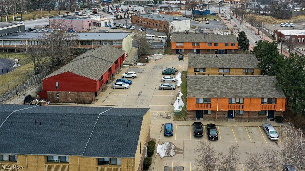 Wiley Buchtel Place - Residential Income