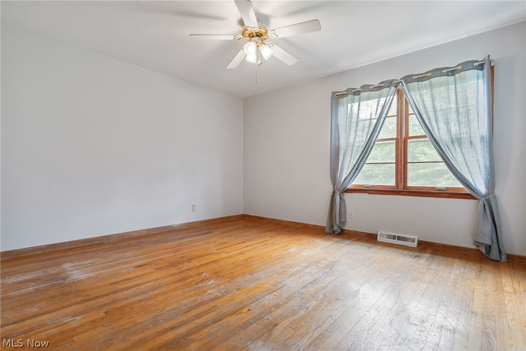 Hampton Acres - Residential