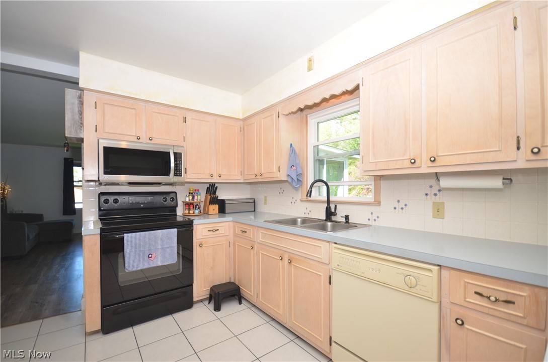 Cambrian Hills Sub - Residential