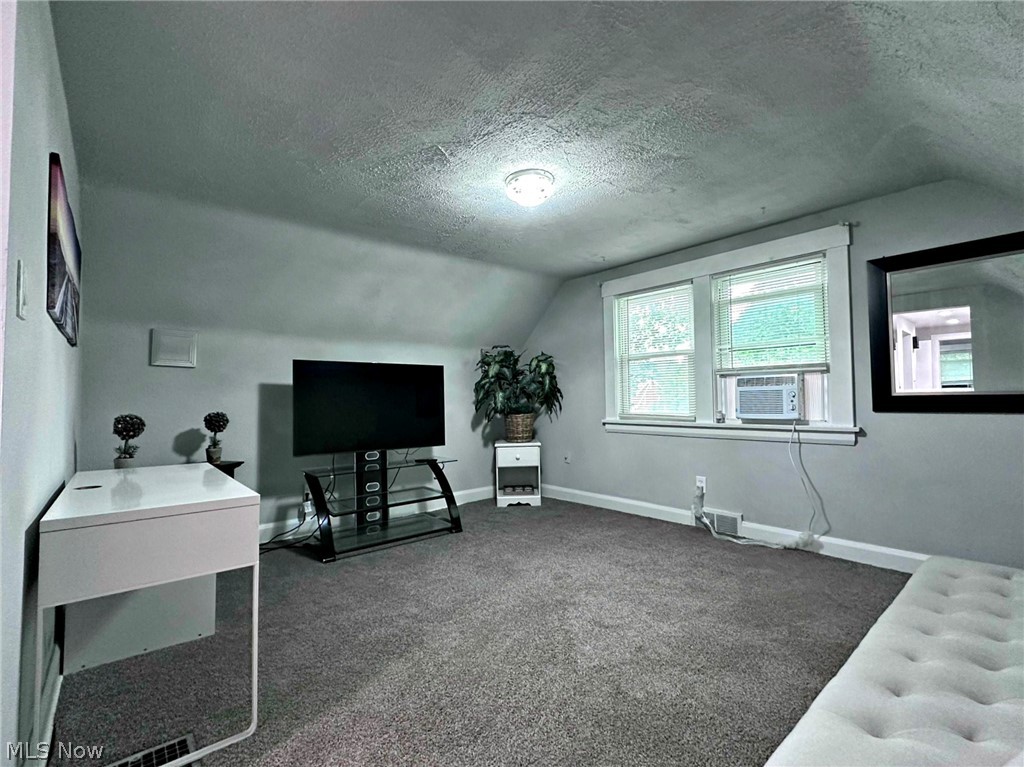 Wickcliffe - Residential Income