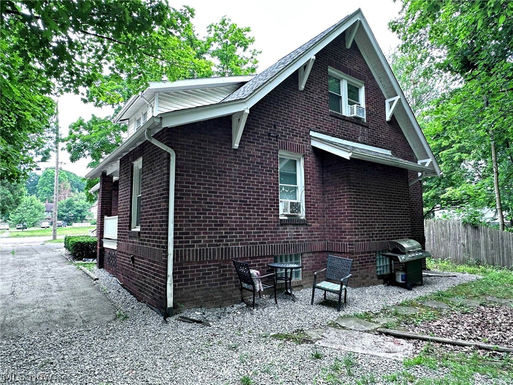 Wickcliffe - Residential Income