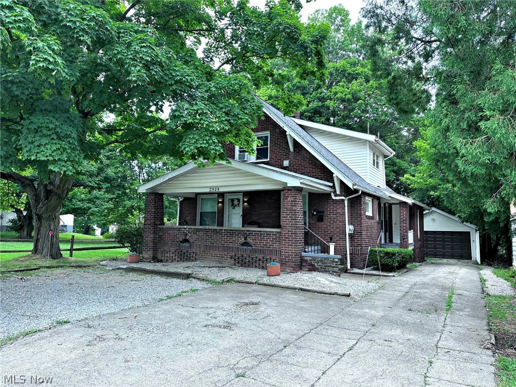 Wickcliffe - Residential Income