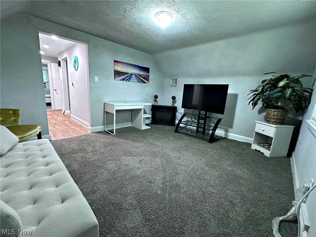 Wickcliffe - Residential Income