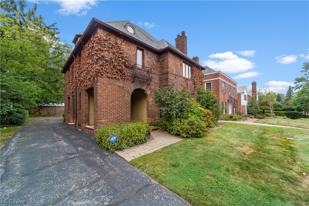 Van Sweringen Cos 24 - Residential