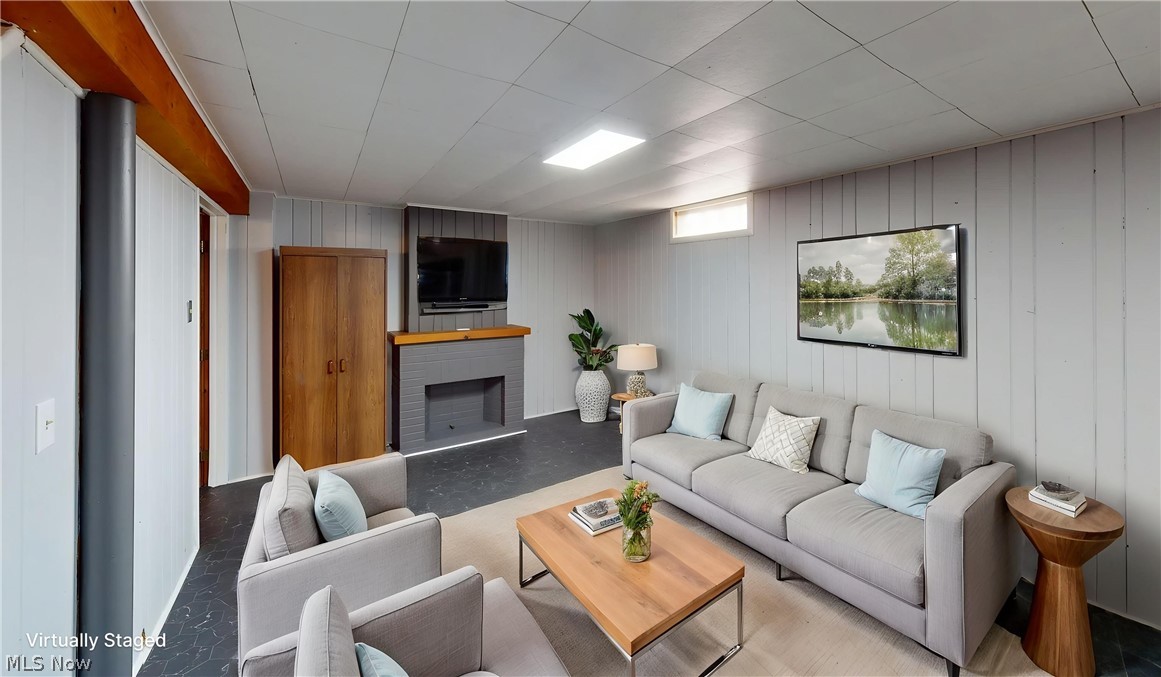 Schiller - Residential