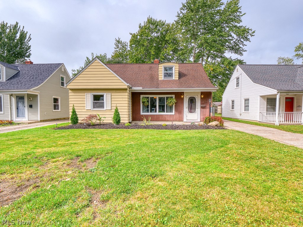This cape cod has almost 1900 square feet, with a first floor Primary Bedroom, First Floor Laundry and all the potential you could ask for! Very spacious Living Room and Family Room open to the Kitchen. Featuring 2 full baths, eat-in kitchen and an ex-large first floor laundry/ multi purpose room. New windows (2019), Hot water tank (2019), Fenced in Yard (2019), Full Bathroom Remodel (2020), Full Laundry/Utility/Bonus room Remodel (2021) with brand new washer/dryer. All newer updated appliances staying in the house (2015). Sprawling backyard perfect for entertaining, complete with a deck area off the garage for extra private space to dine. A TON for the money and the area, take a look while it lasts!