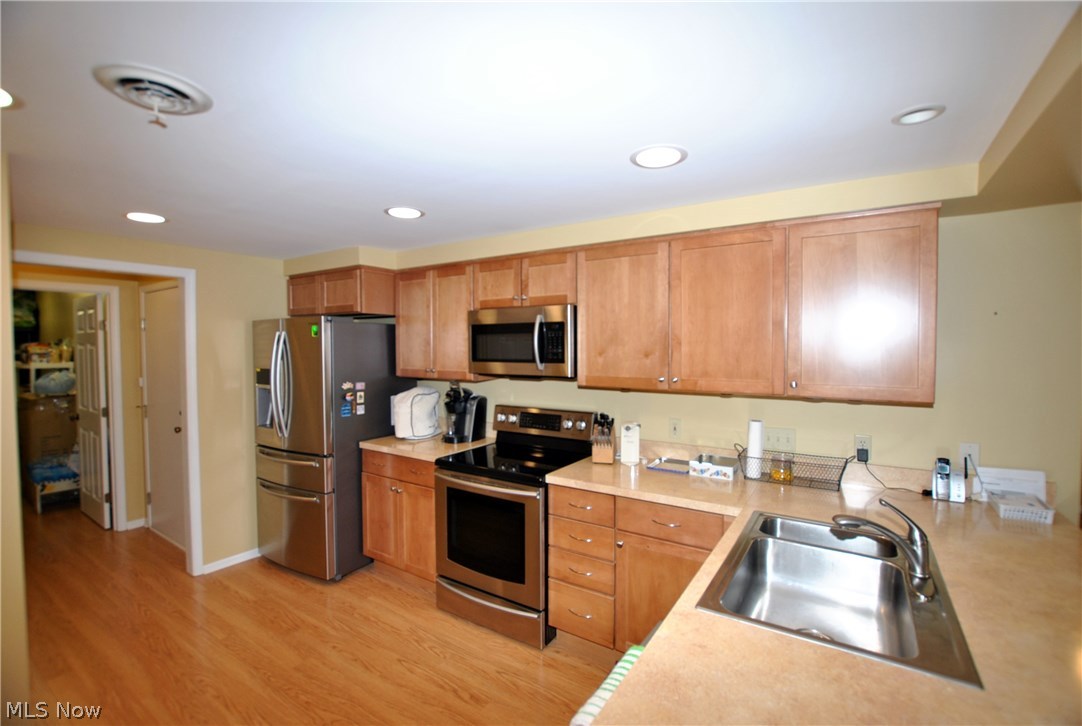 Villas At Eaton Estates - Residential