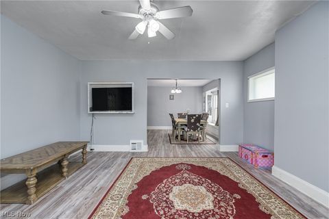 Tiny photo for 1631 Cohassett Avenue, Lakewood, OH 44107 (MLS # 5209293)