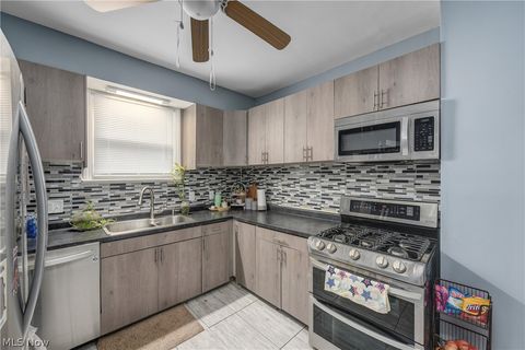 Tiny photo for 1631 Cohassett Avenue, Lakewood, OH 44107 (MLS # 5209293)
