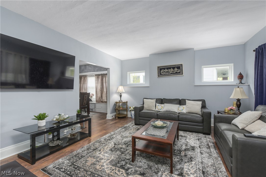 Schatzinger & Cotabish - Residential Income