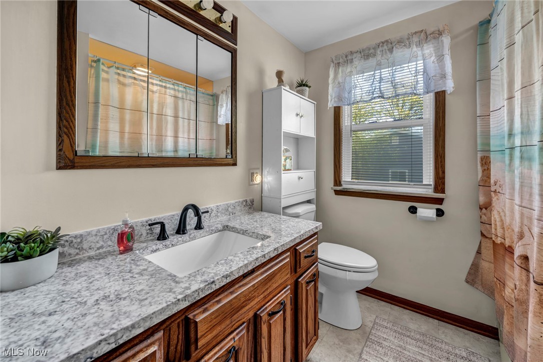8665 Johnnycake Ridge Road, Mentor, Ohio image 16