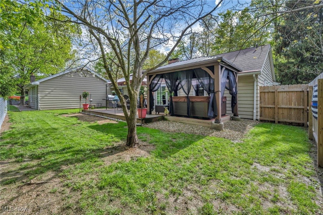8665 Johnnycake Ridge Road, Mentor, Ohio image 37