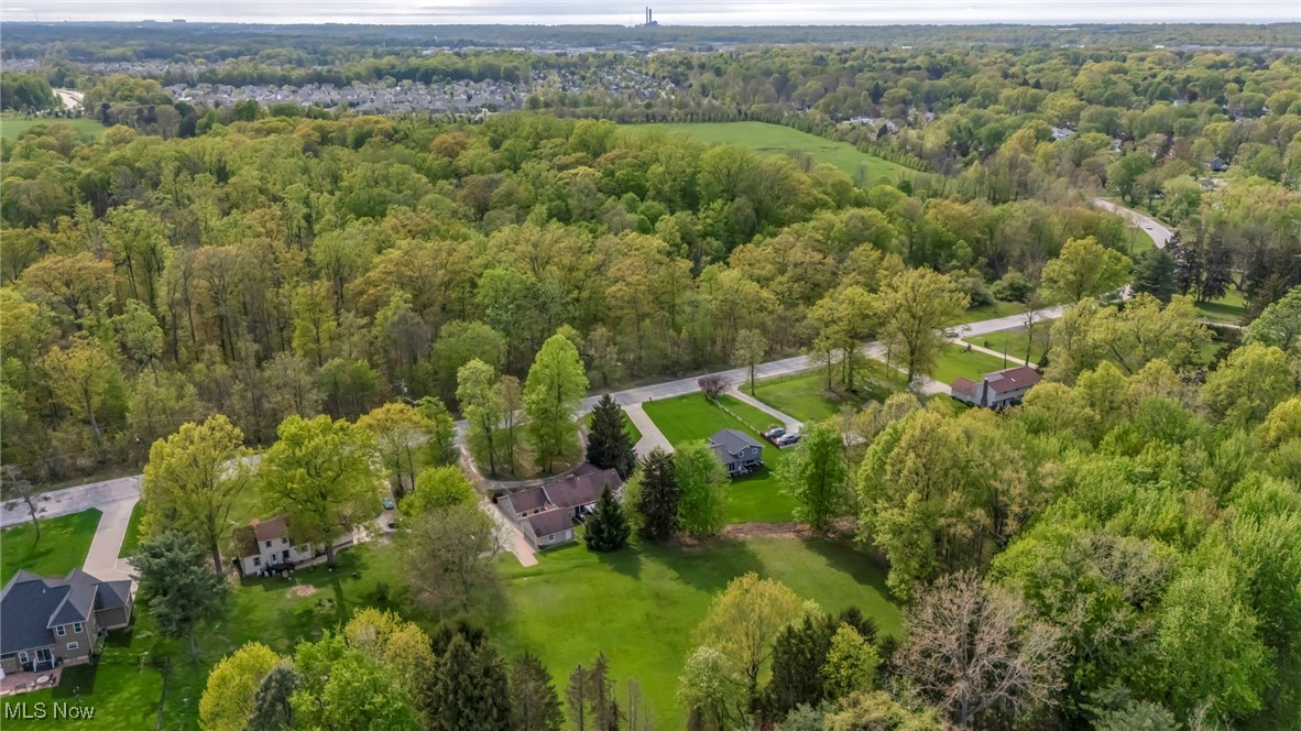 8665 Johnnycake Ridge Road, Mentor, Ohio image 49