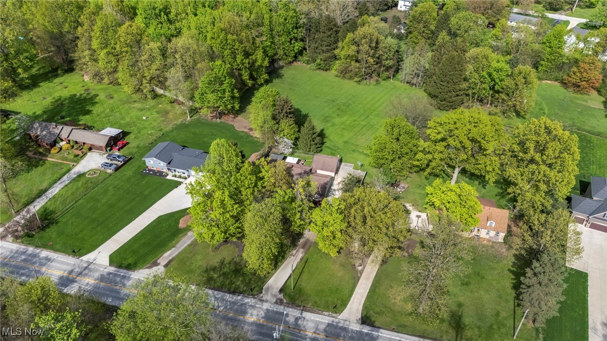 8665 Johnnycake Ridge Road, Mentor, Ohio image 45