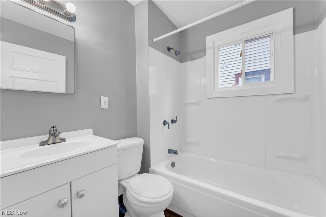 Lake Shore Land - Residential Lease