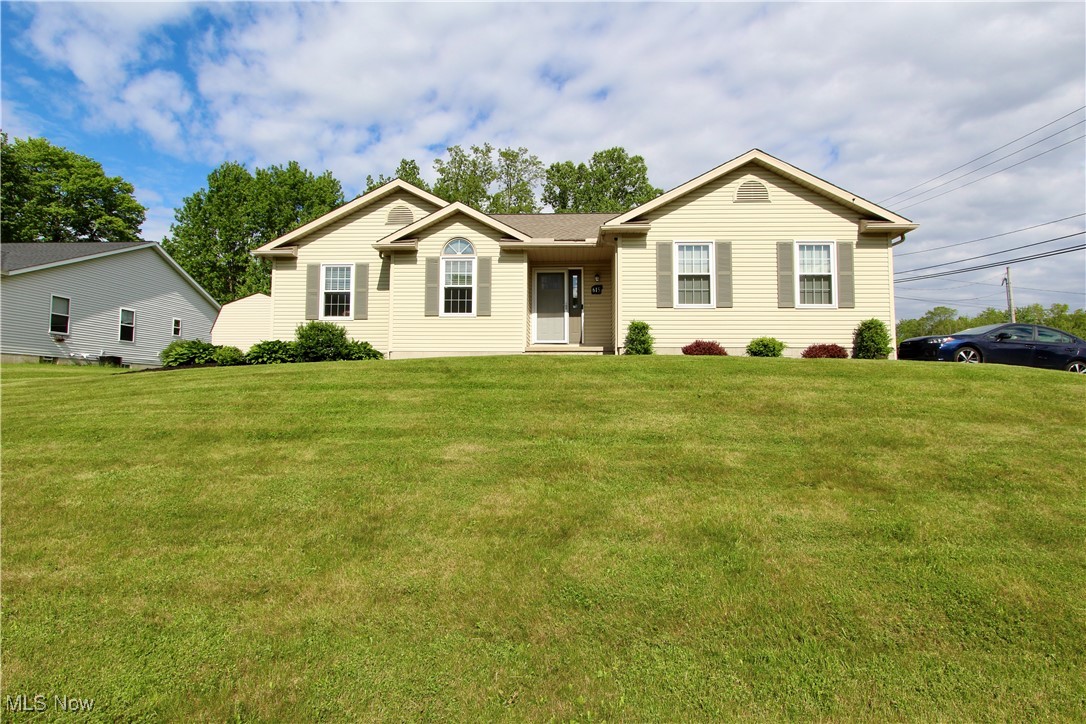 615 Wolf Avenue, Wadsworth, Ohio image 2