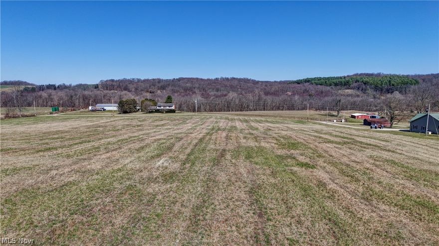 Online Auction begins ending Saturday, April 18th, at 11:00 AM. Parcel 3: 6.7 Acres. Open tillable acreage. 179’ frontage on Flat Run Rd. Located in eastern Knox County, this 22.7-acre property sits in a highly desirable area near the Kokosing River, Mohican River, the scenic Mohican Valley, and the Kokosing Gap Bike Trail. The acres feature mostly level terrain with a gentle roll, providing excellent building sites and attractive country views. Plan to attend the open house or schedule a private showing to experience this versatile Knox County property.