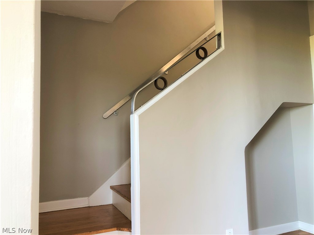 Euchts Resub - Residential Lease