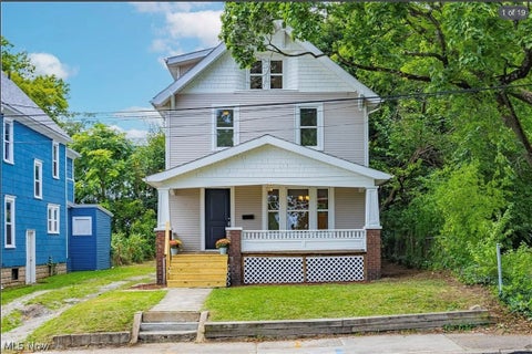 Homes For Sale - 616 Rhodes Avenue<br/> Akron, OH 44307